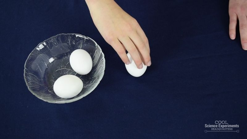 Thí nghiệm STEM cho trẻ mầm non - các thí nghiệm với trứng