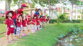 iSchool Trà Vinh - Dạo chơi vườn hoa Xuân