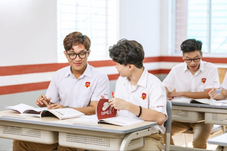 Kỹ năng giải quyết xung đột khi làm việc nhóm