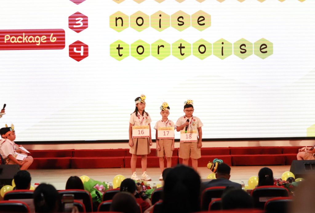 giao-tiep-tieng-anh-thanh-thao-tai-cuoc-thi-spelling-bee