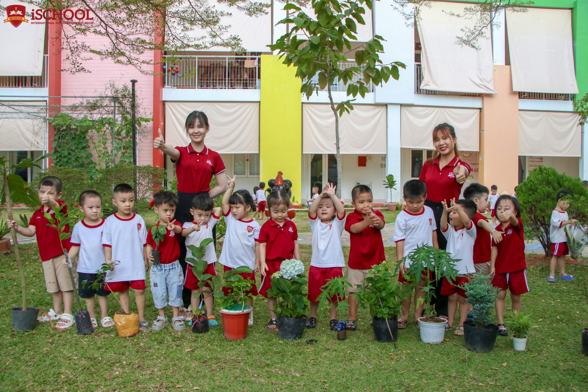 Cùng iSchool lan tỏa thông điệp bảo vệ môi trường