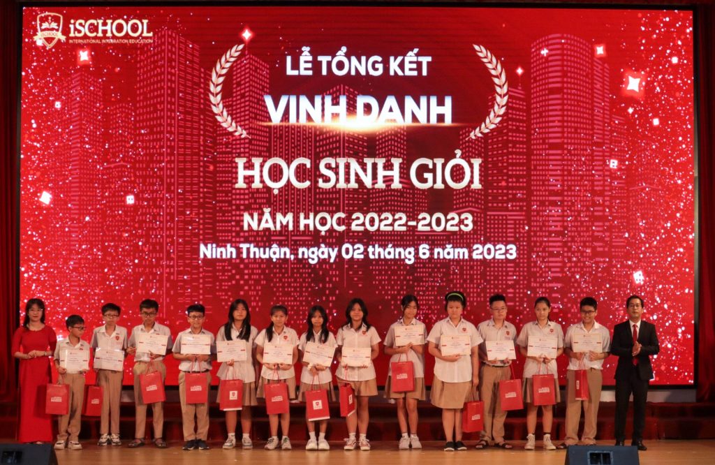 truong-thpt-ischool-ninh-thuan-tong-ket-nam-hoc-2