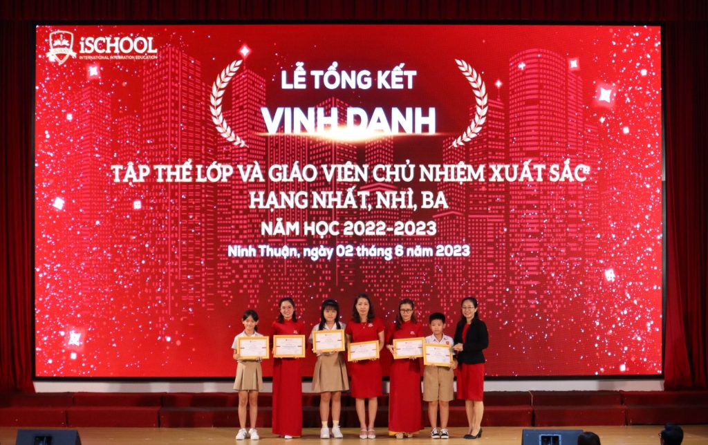truong-thpt-ischool-ninh-thuan-tong-ket-nam-hoc