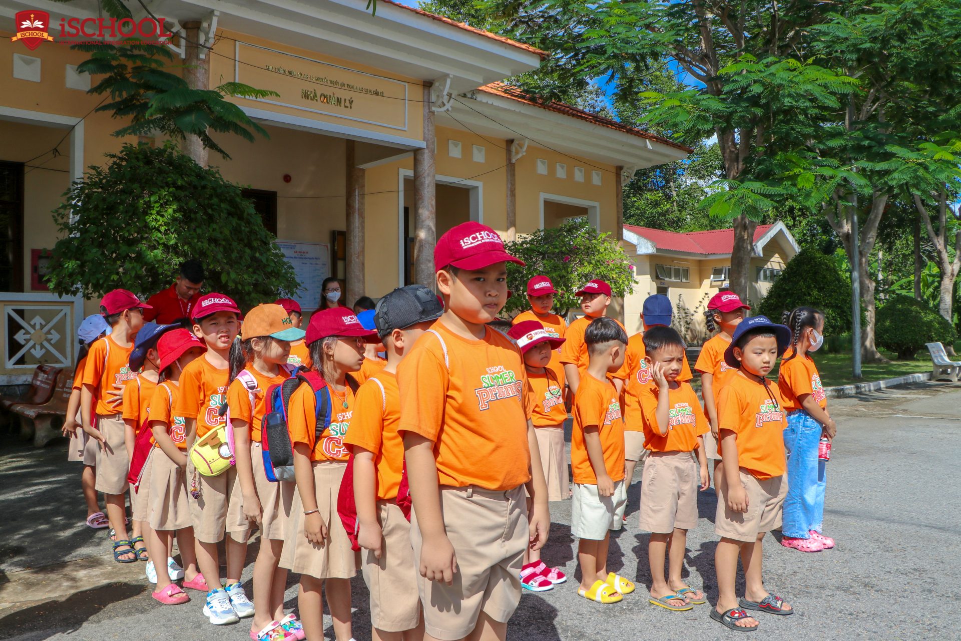 Khu di tích lịch sử : Anh hùng lực lượng vũ trang nhân dân Nguyễn Thị Út - Chị Út Tịch