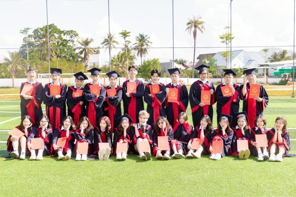 ischool-ninh-thuan-co-ty-le-dau-tot-nghiep-thpt-2023-trong-tinh-12a2