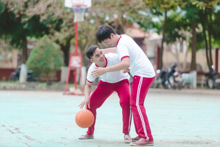 Bóng rổ là một môn thể thao tăng chiều cao