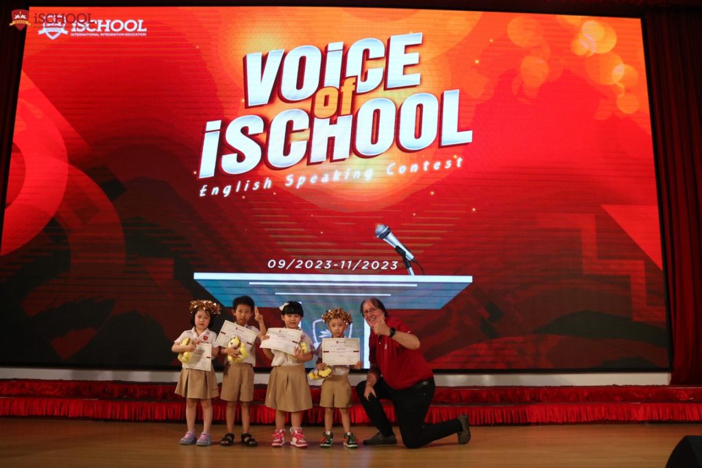 Thí sinh khối Kindy 5- Bảng A vòng chung kết Voice of iSchool cấp trường