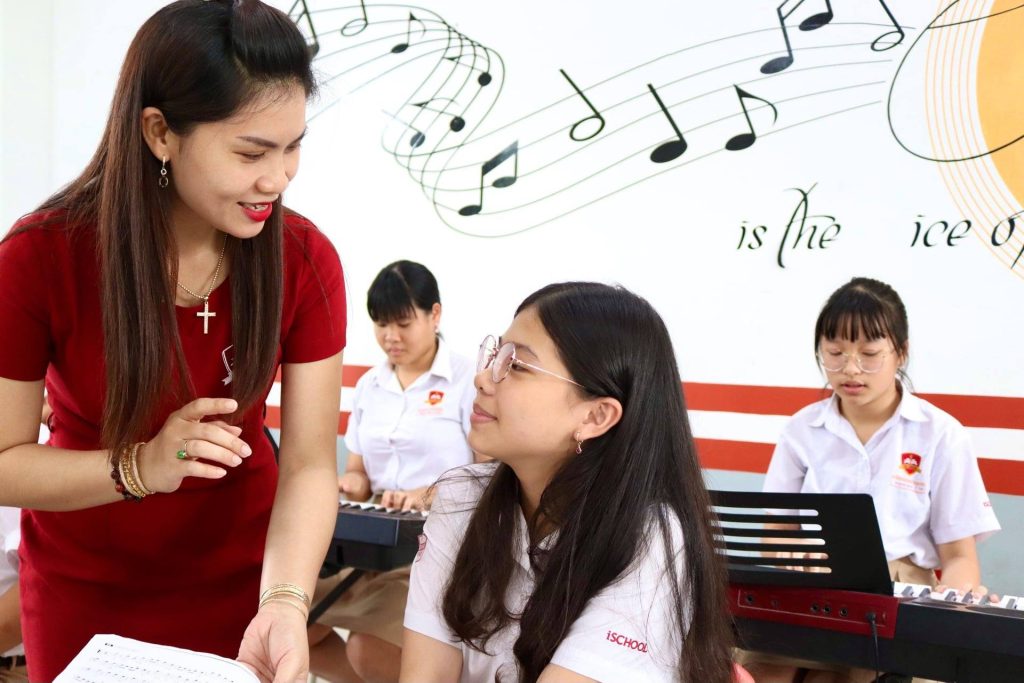 Chương trình Âm nhạc LCM iSchool Ninh Thuận