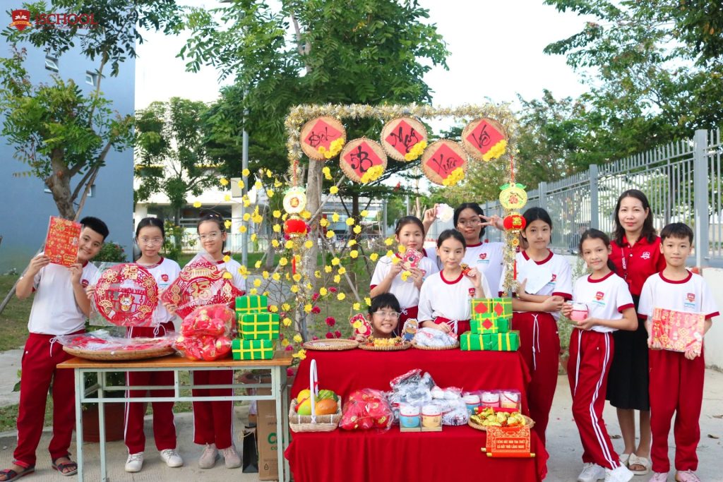 inh doanh gây quỹ Trái tim iSers