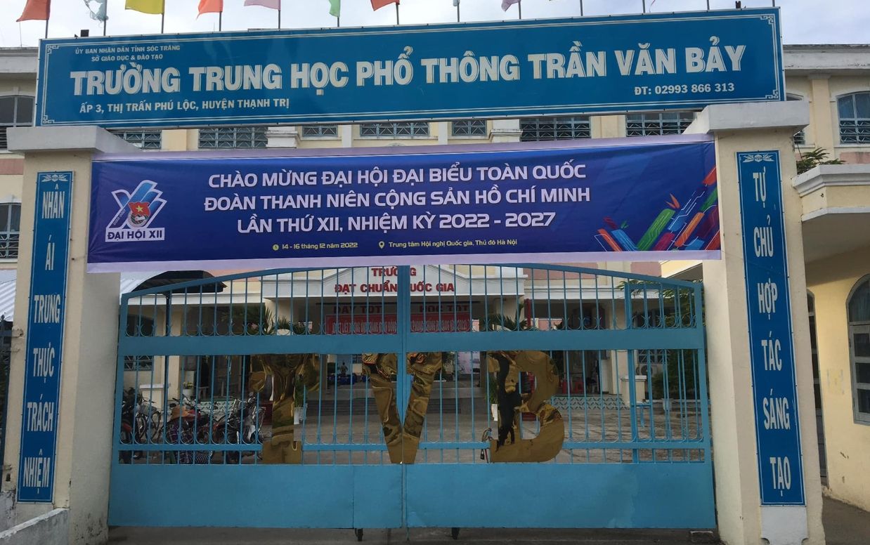 THPT Trần Văn Bảy - Trường THPT ở Sóc Trăng