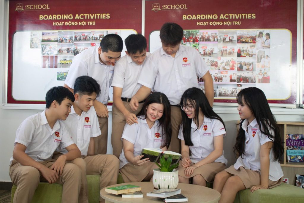 Hoạt động nội trú