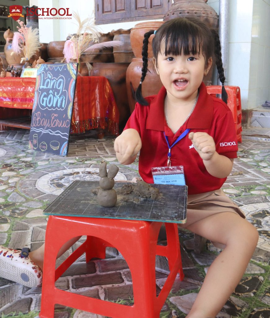 iSers mầm non iSchool NInh Thuận thích thú tham gia dã ngoại