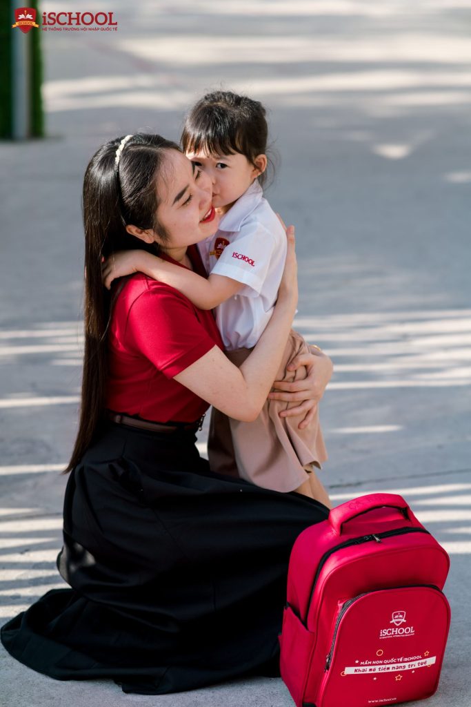iSchool Ninh Thuận hiểu rằng giáo dục mầm non không phải chỉ giữ trẻ mà còn giúp trẻ hình thành nhân cách, kỹ năng sống và cảm xúc xã hội.
