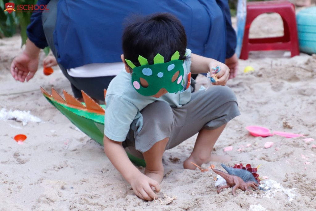 Hoạt động nổi bật trong ngày hội gia đình Khủng long