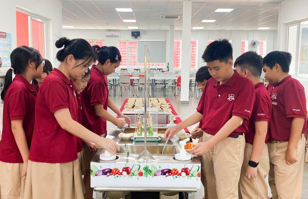 Buffet rau củ – lựa chọn xanh cho học sinh