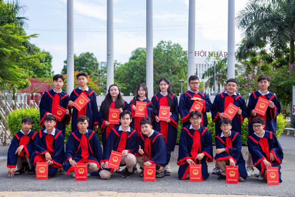 Kết quả đáng tự hào của thủ khoa đại học