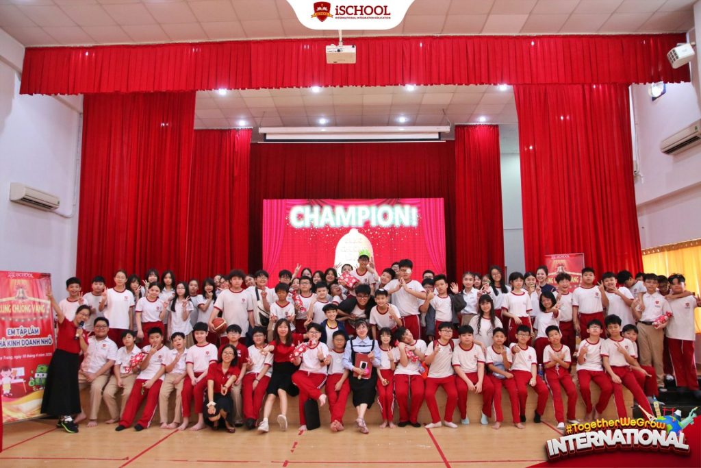 iSCHOOL NHA TRANG: TỔ CHỨC THÀNH CÔNG NGOẠI KHÓA JA “EM TẬP LÀM NHÀ KINH DOANH NHỎ”