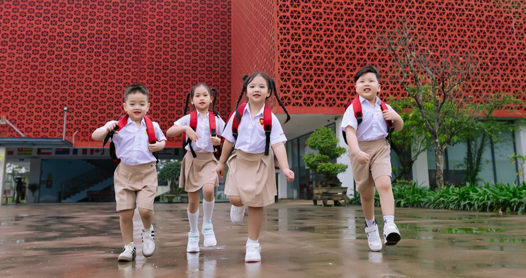 iSchool Ninh Thuận