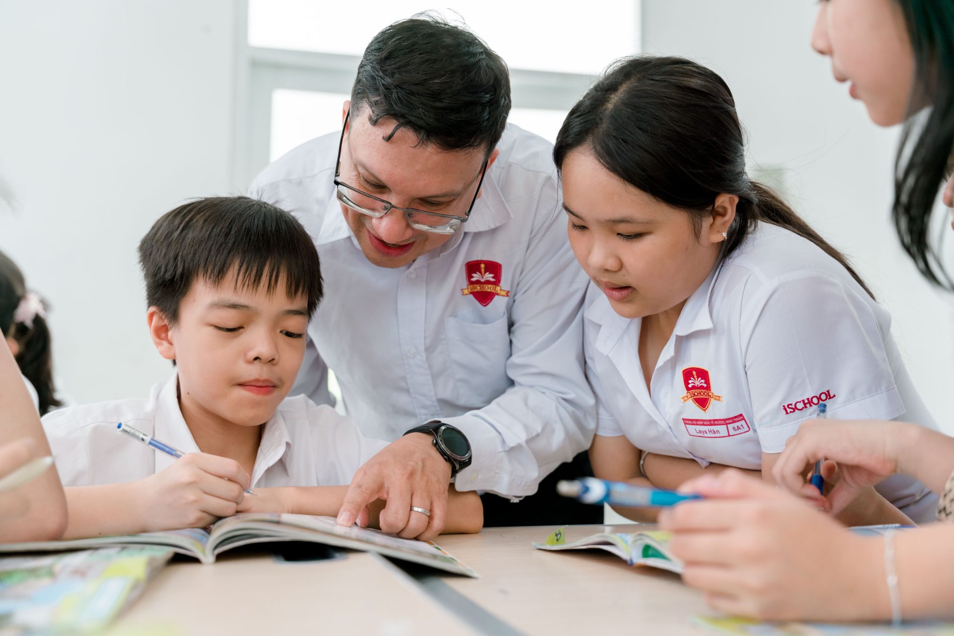 iSchool Ninh Thuận xây dựng môi trường tiếng Anh xuyên suốt